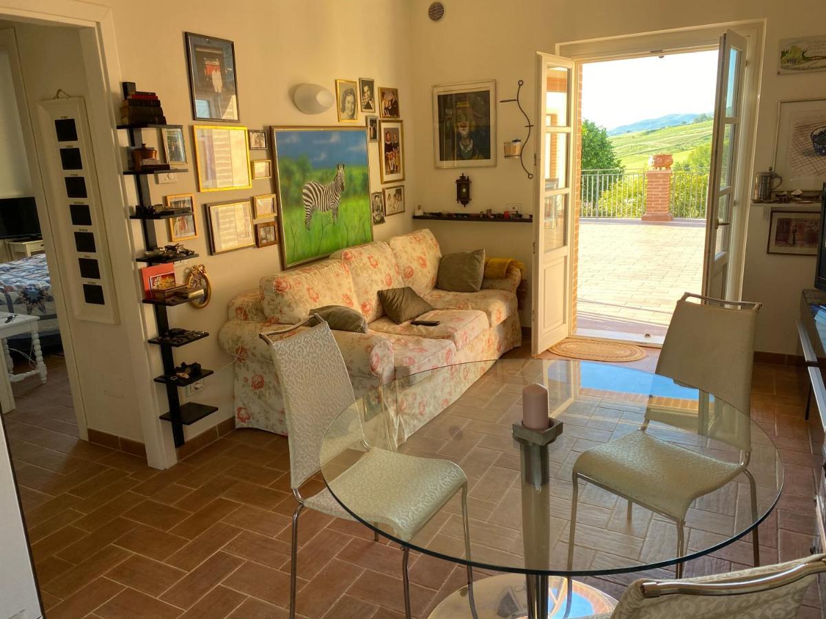 La Posta Di Bacco Gualdo Cattaneo Exterior foto