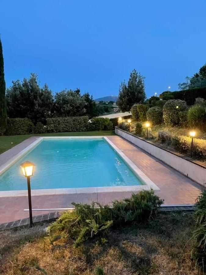 La Posta Di Bacco Gualdo Cattaneo Exterior foto