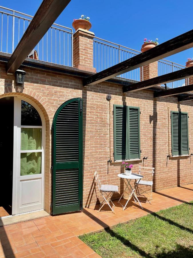 La Posta Di Bacco Gualdo Cattaneo Exterior foto